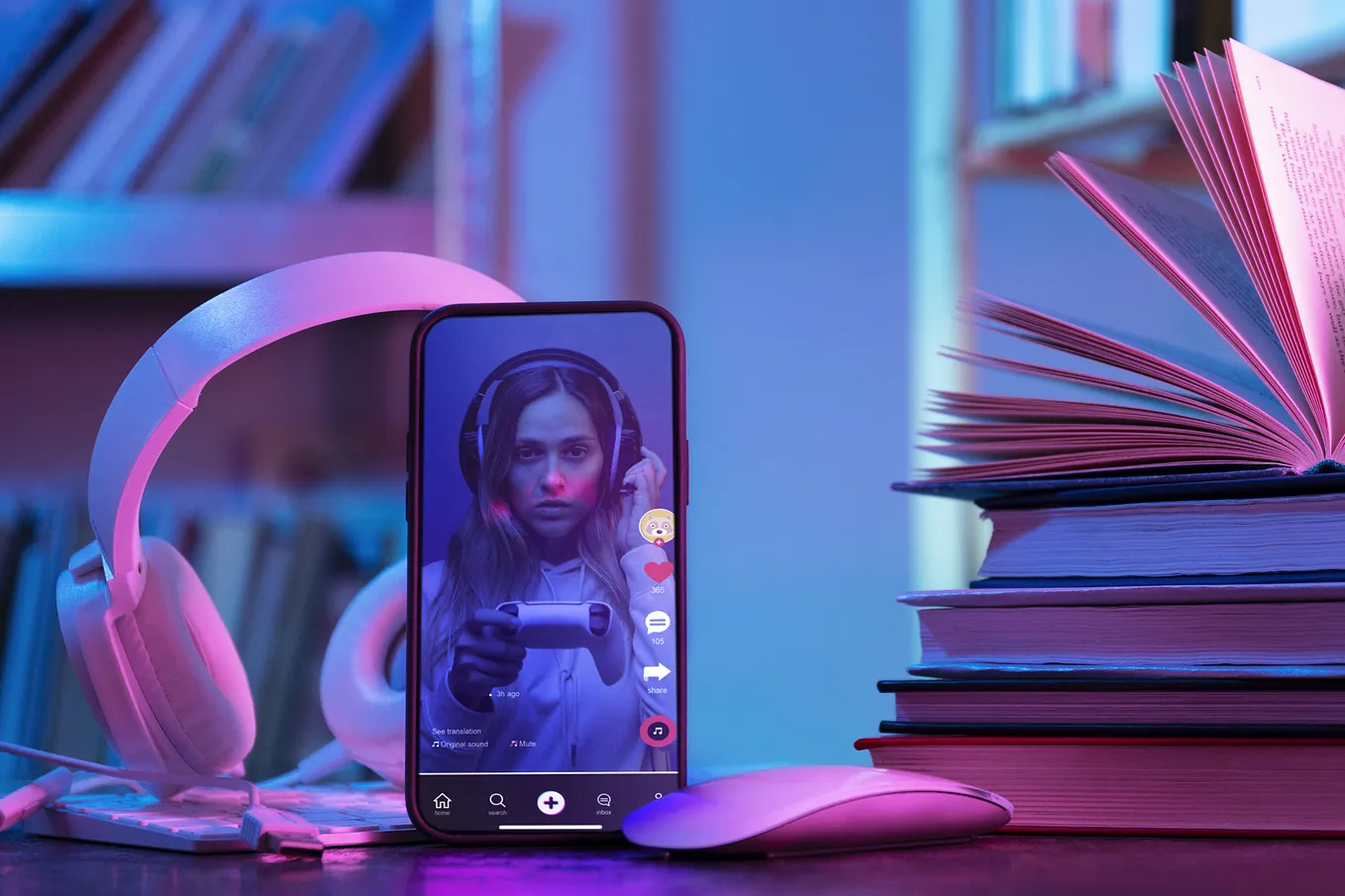 Chained AI content prompts feeding each output into the next stage of a marketing workflow